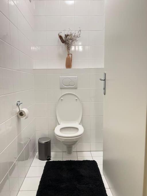 3-Room Vienna Centrale Suite Екстер'єр фото